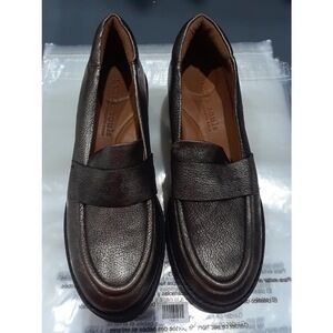 Gentle Souls Womens Brenda Loafer Loafer Antique Gold 9.5